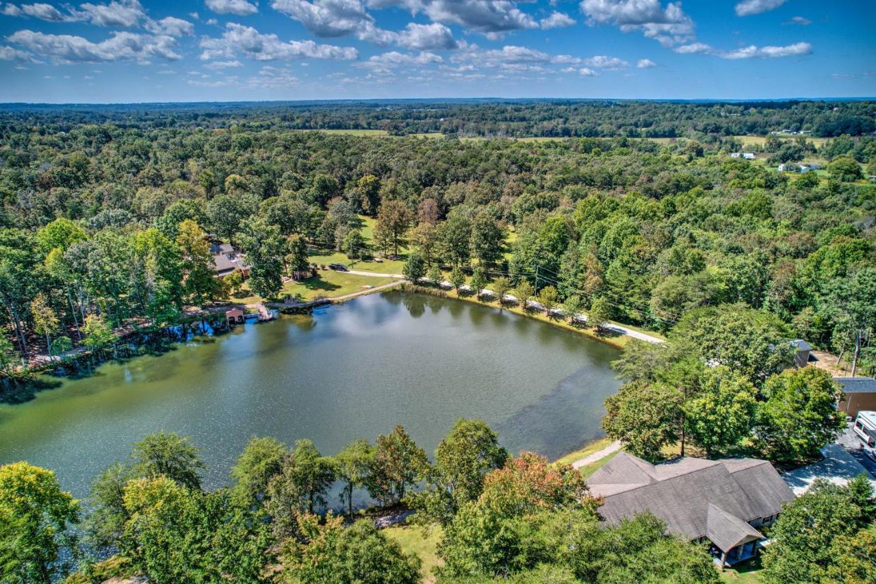 Lakeside Trenton Cabin On 7-Acre Property! Exterior photo